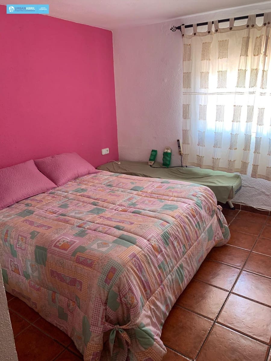 5 bedroom Finca/Country House for sale in Busot with garage - € 258,000 (Ref: 9844130)