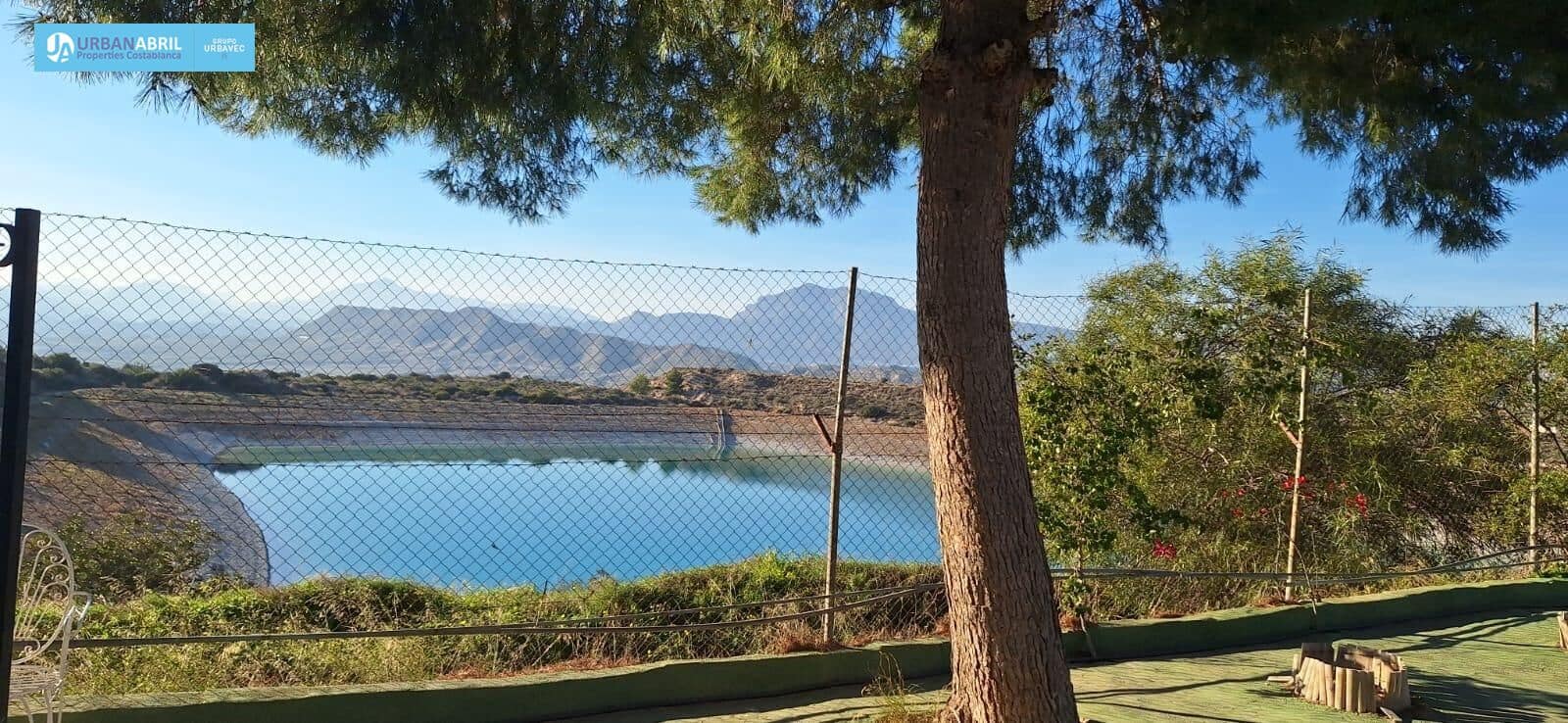 5 bedroom Finca/Country House for sale in Busot with garage - € 258,000 (Ref: 9844130)