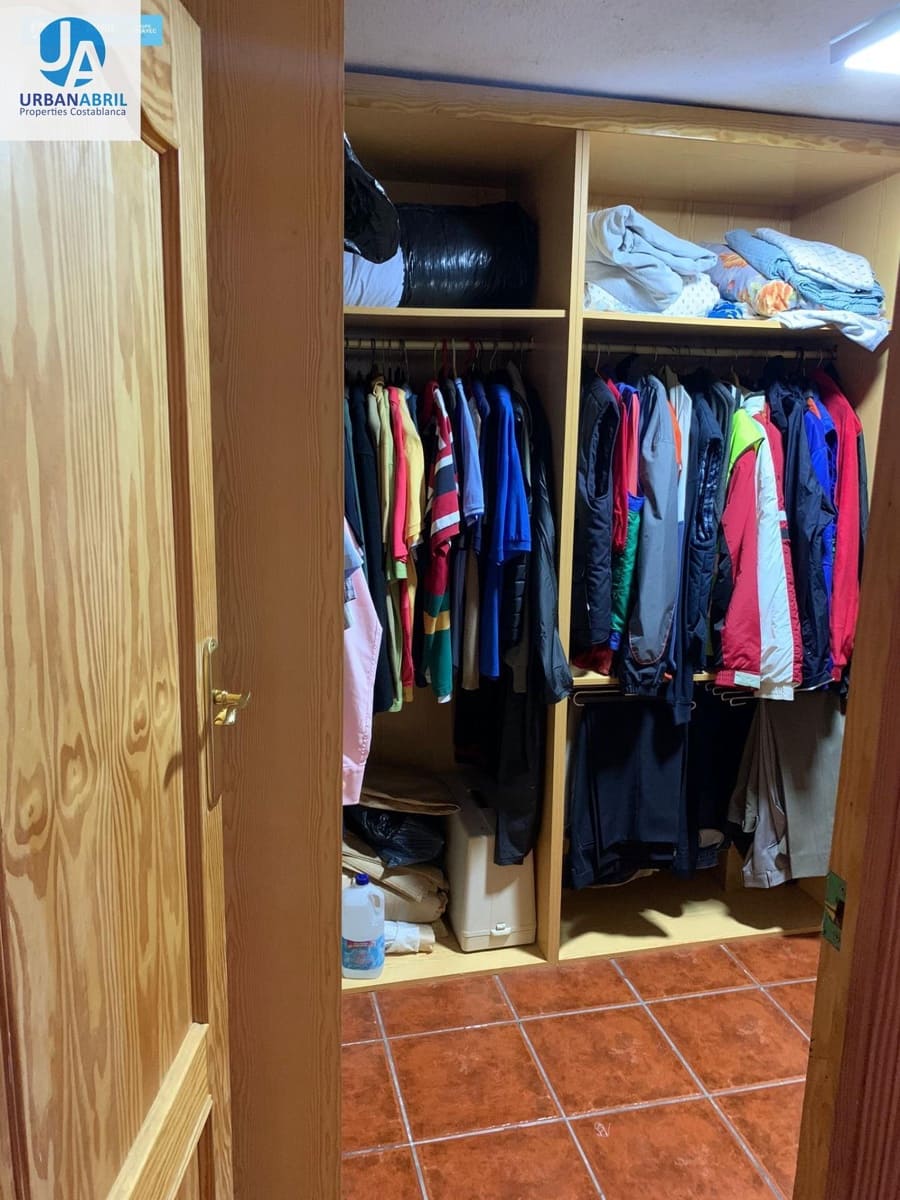 5 slaapkamer Finca/Landhuis te koop in Busot met garage - € 258.000 (Ref: 9844130)