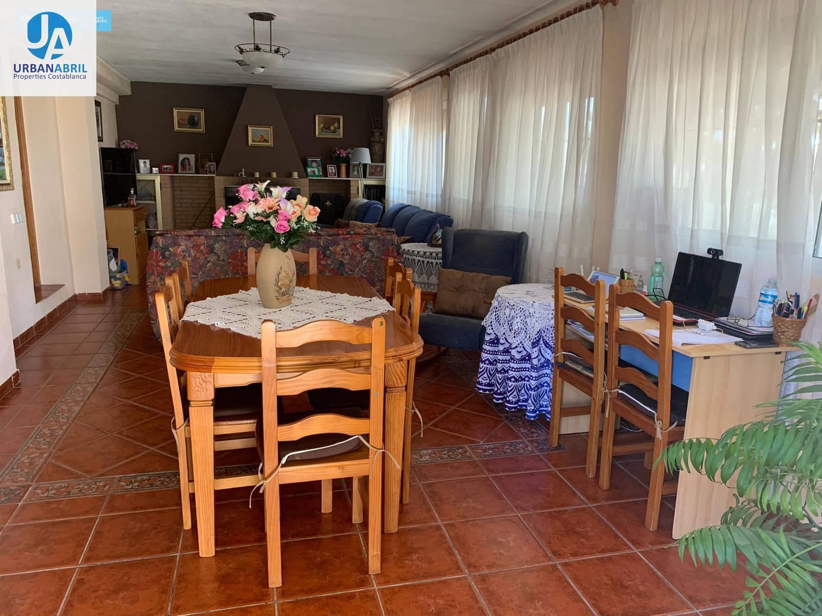 5 slaapkamer Finca/Landhuis te koop in Busot met garage - € 258.000 (Ref: 9844130)