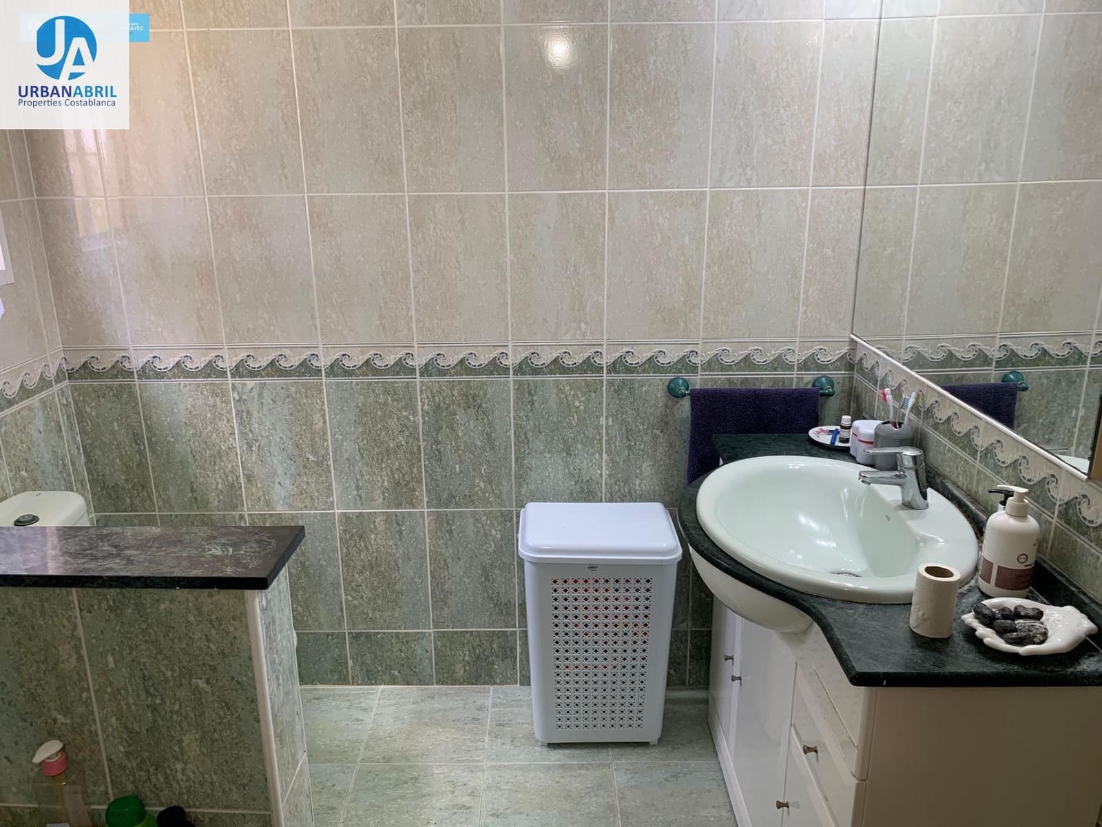 5 slaapkamer Finca/Landhuis te koop in Busot met garage - € 258.000 (Ref: 9844130)