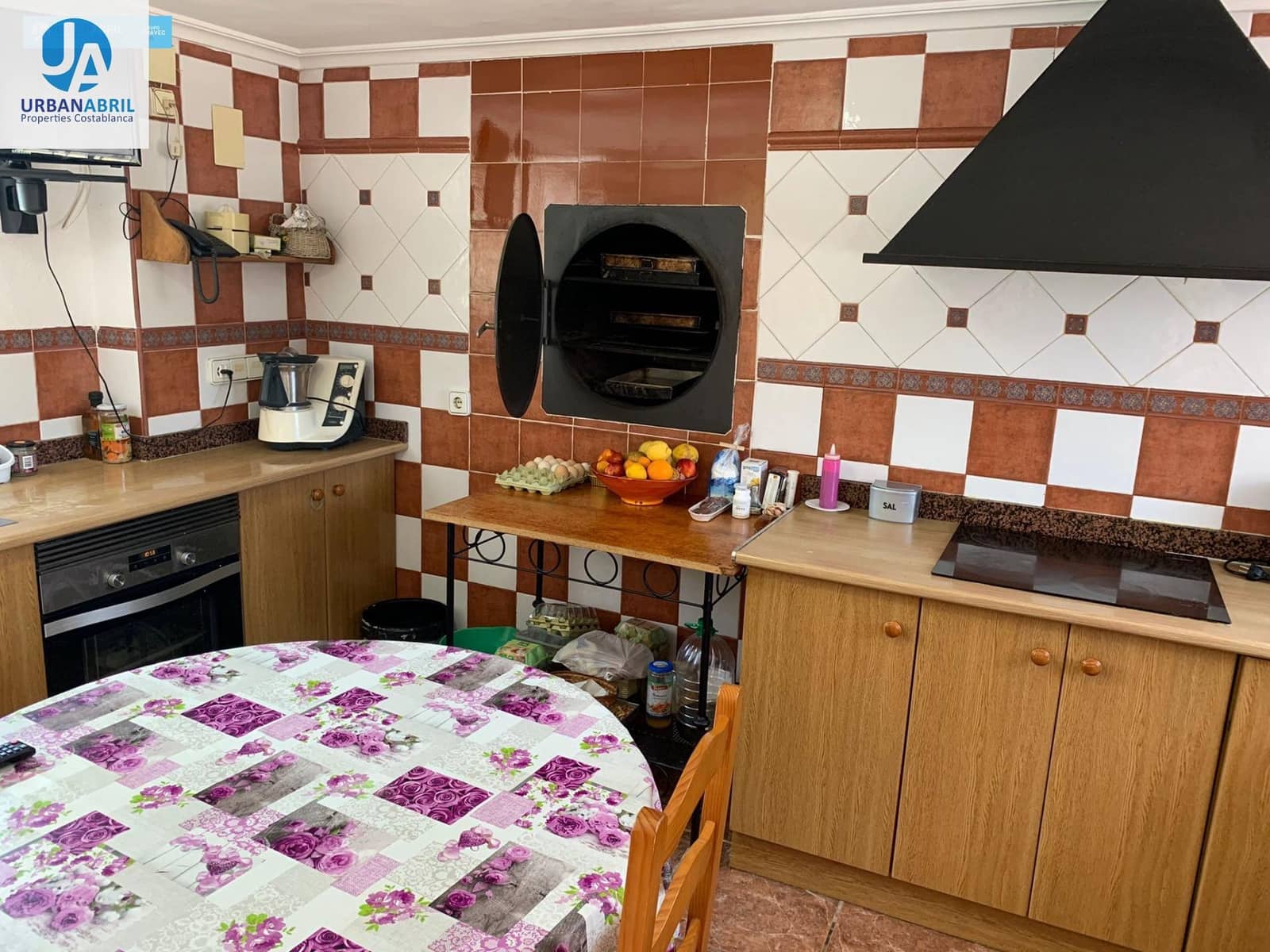 5 slaapkamer Finca/Landhuis te koop in Busot met garage - € 258.000 (Ref: 9844130)