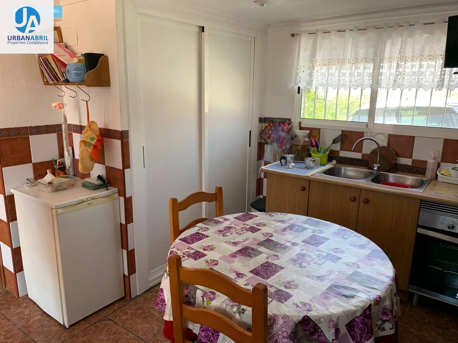 5 slaapkamer Finca/Landhuis te koop in Busot met garage - € 258.000 (Ref: 9844130)
