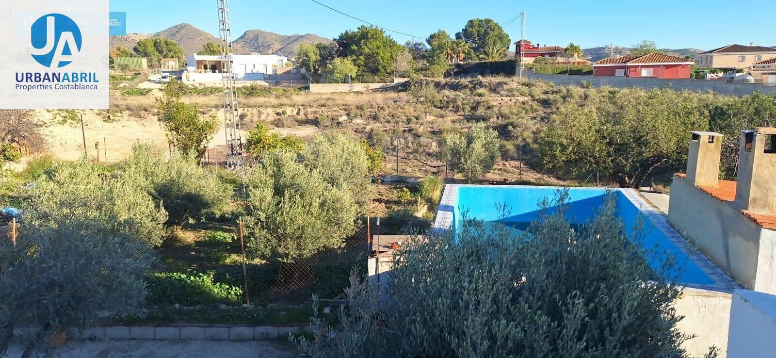 5 slaapkamer Finca/Landhuis te koop in Busot met garage - € 258.000 (Ref: 9844130)