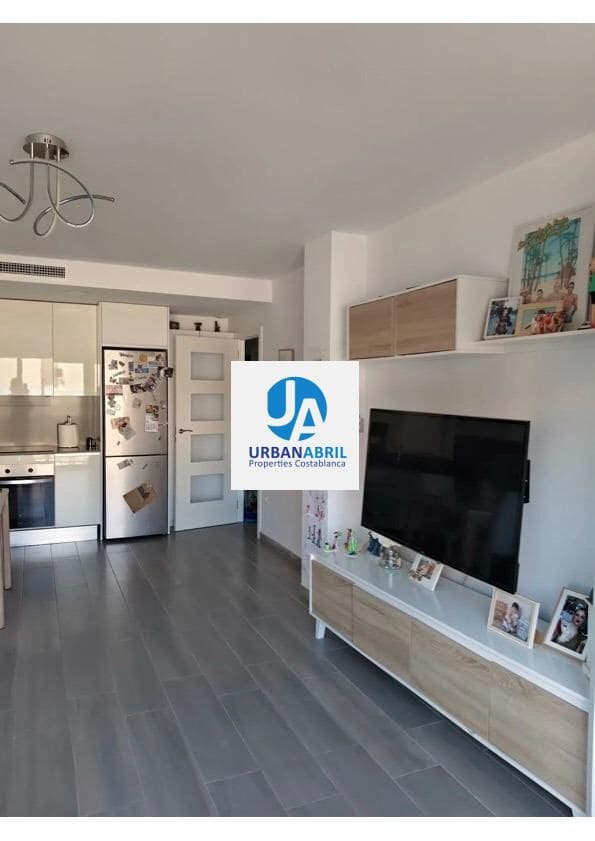 3 bedroom Flat for sale in San Vicente / Sant Vicent del Raspeig - € 245,000 (Ref: 9846275)