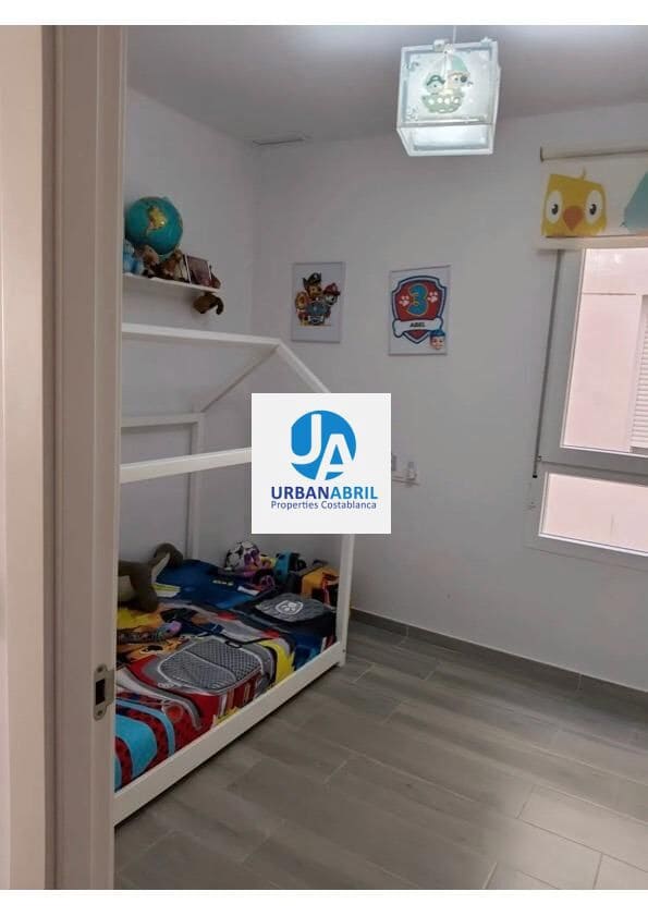 3 bedroom Flat for sale in San Vicente / Sant Vicent del Raspeig - € 245,000 (Ref: 9846275)