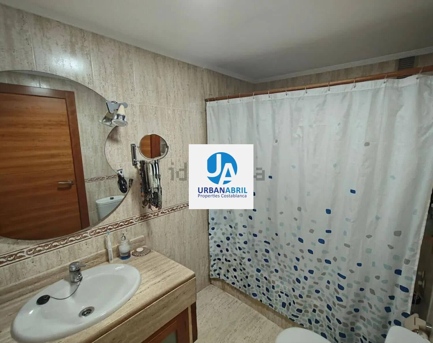 3 makuuhuone Asunto myytävänä paikassa San Vicente / Sant Vicent del Raspeig mukana uima-altaan 
autotalli - 315 000 € (Ref: 9846276)
