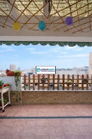 3 soveværelse Penthouse til salg i Alicante by med garage - € 289.000 (Ref: 9846277)