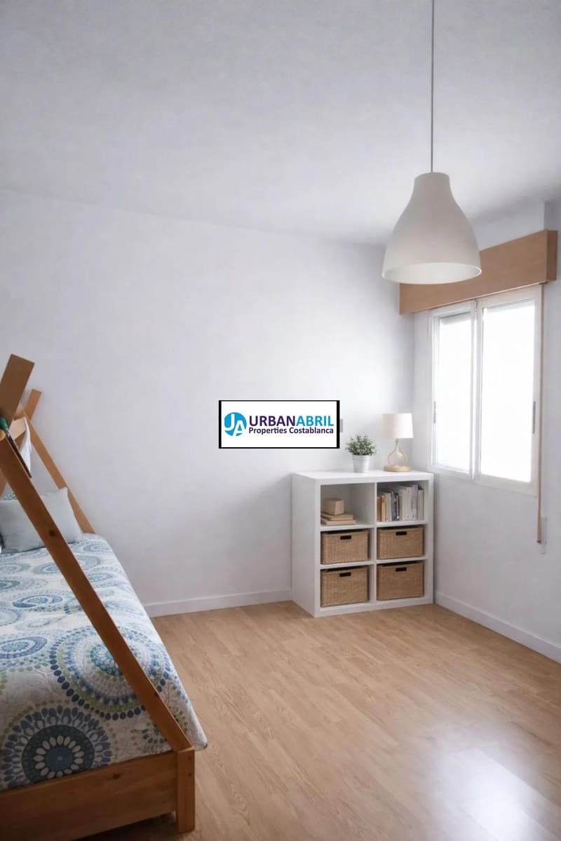 3 soveværelse Penthouse til salg i Alicante by med garage - € 289.000 (Ref: 9846277)