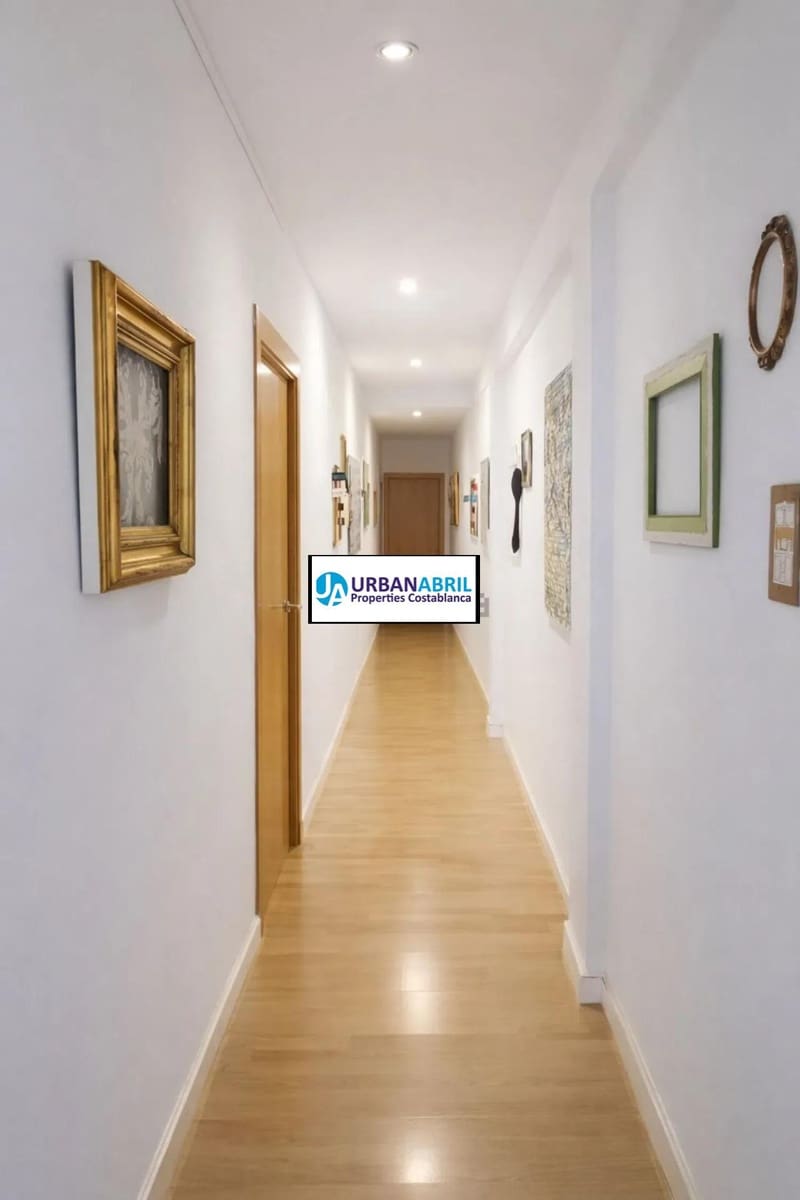 3 soveværelse Penthouse til salg i Alicante by med garage - € 289.000 (Ref: 9846277)