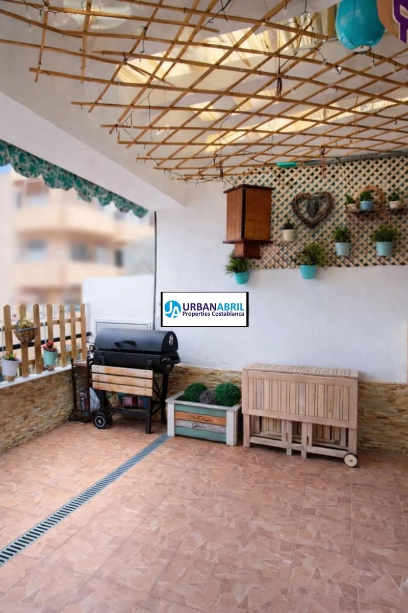 3 soveværelse Penthouse til salg i Alicante by med garage - € 289.000 (Ref: 9846277)