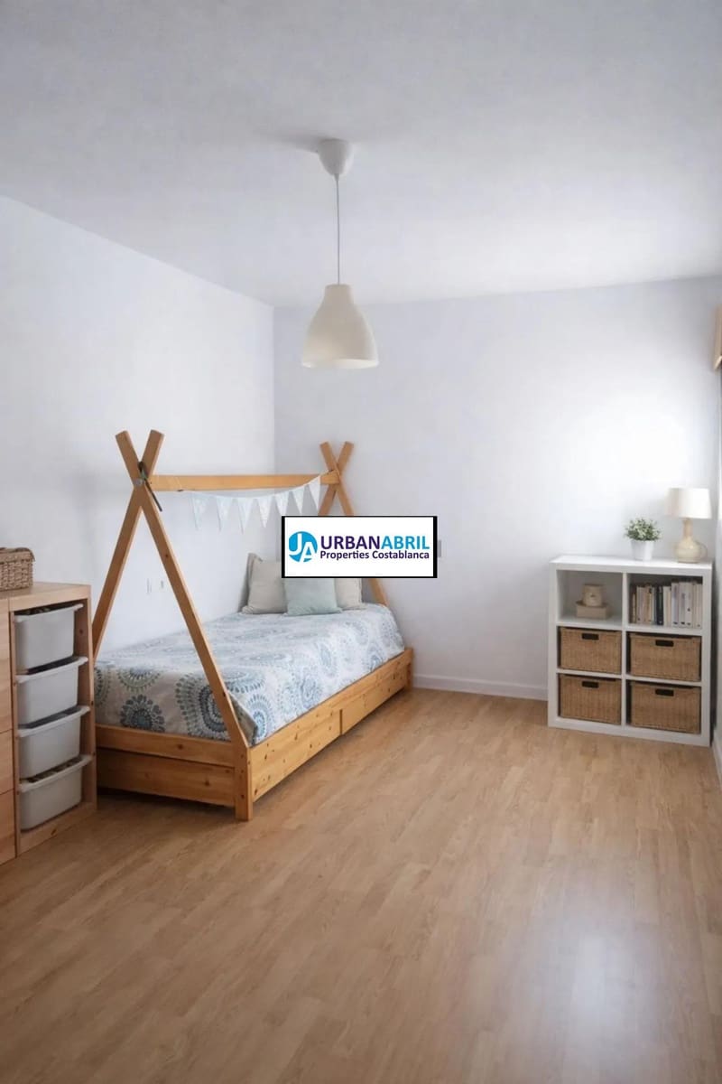 3 soveværelse Penthouse til salg i Alicante by med garage - € 289.000 (Ref: 9846277)