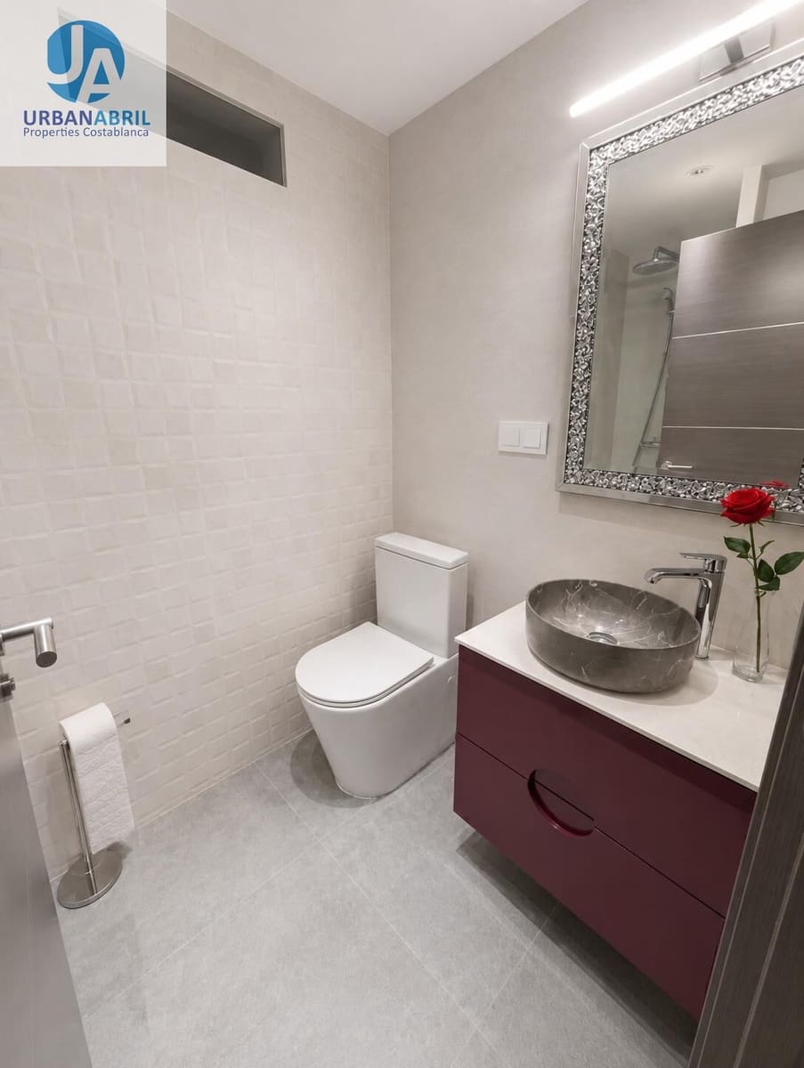 3 soveværelse Lejlighed til salg i Alicante by - € 345.000 (Ref: 9846279)