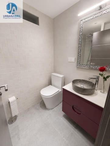 3 soveværelse Lejlighed til salg i Mercado, Alicante by - € 345.000 (Ref: 9846279)