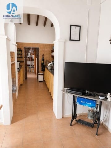 6 quarto Quinta/Casa Rural para venda em Alicante cidade - 295 000 € (Ref: 9861901)