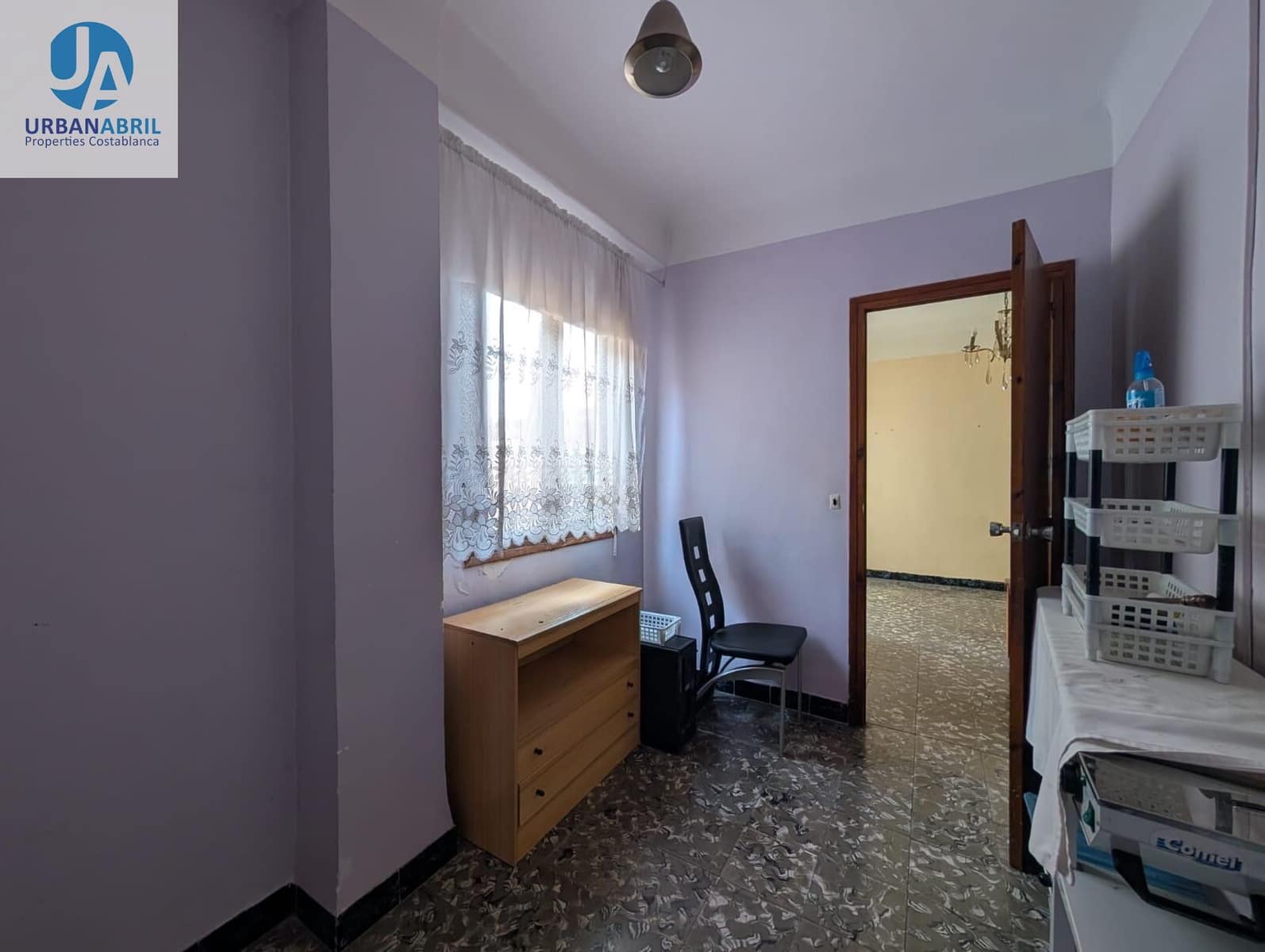 4 makuuhuone Asunto myytävänä paikassa Alicante kaupunki - 179 000 € (Ref: 9861902)
