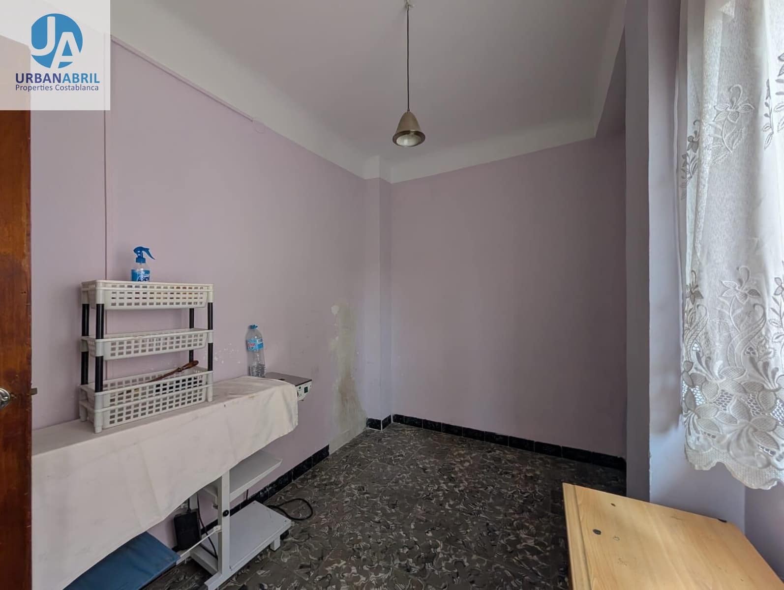 4 makuuhuone Asunto myytävänä paikassa Alicante kaupunki - 179 000 € (Ref: 9861902)