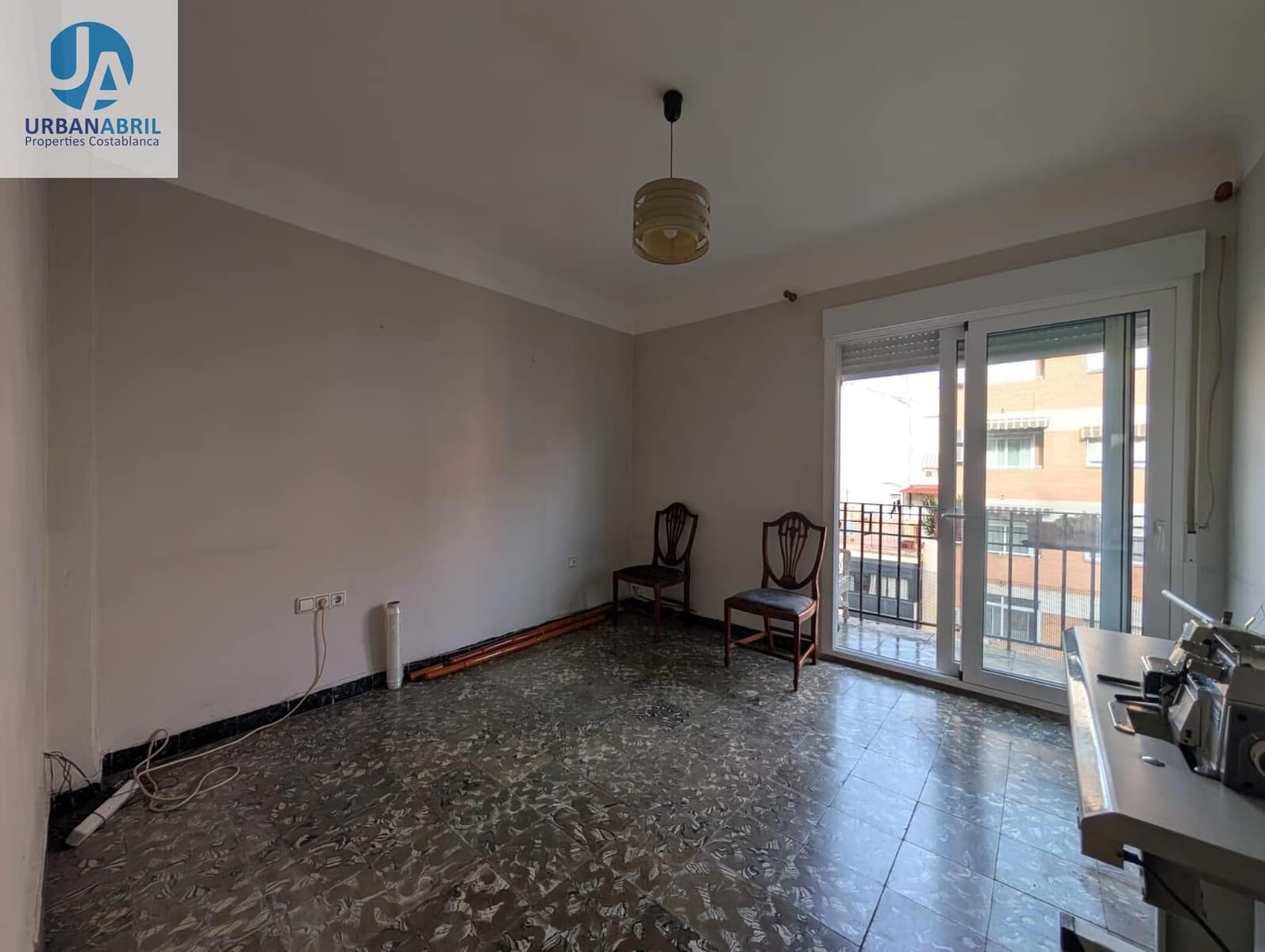 4 makuuhuone Asunto myytävänä paikassa Alicante kaupunki - 179 000 € (Ref: 9861902)
