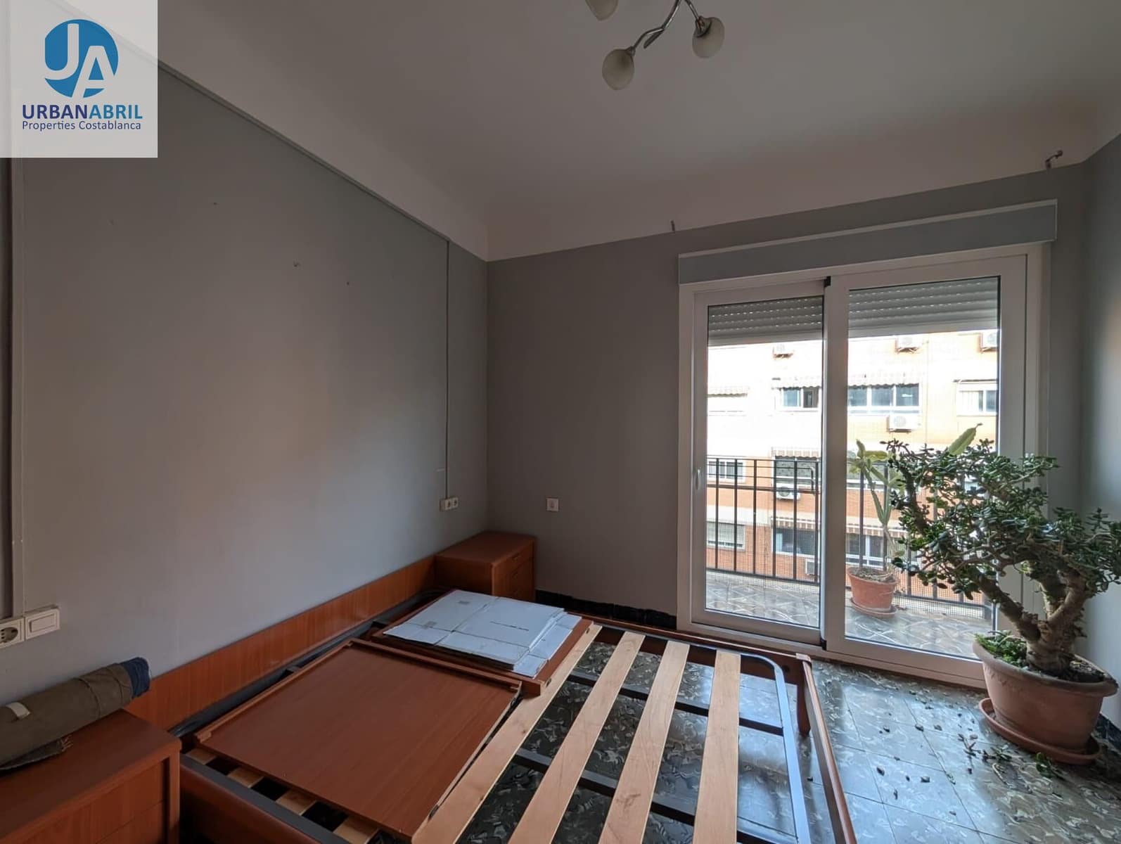 4 makuuhuone Asunto myytävänä paikassa Alicante kaupunki - 179 000 € (Ref: 9861902)