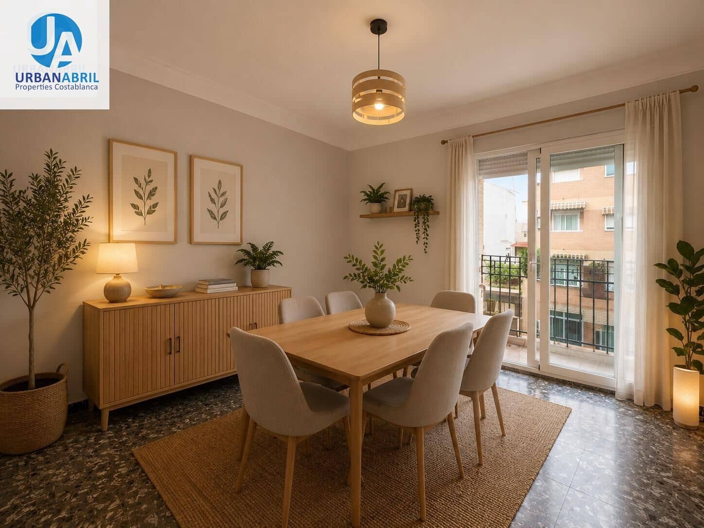 Piso de 4 habitaciones en Alicante / Alacant ciudad en venta - 174.000 € (Ref: 9861902)