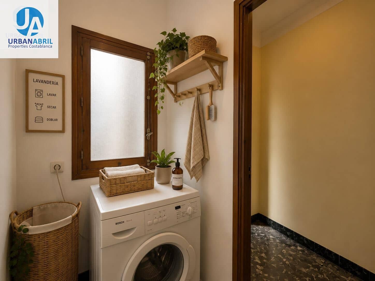 Piso de 4 habitaciones en Alicante / Alacant ciudad en venta - 174.000 € (Ref: 9861902)