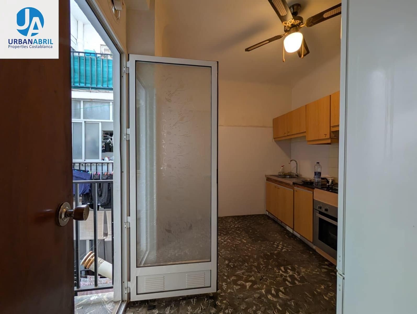 Piso de 4 habitaciones en Alicante / Alacant ciudad en venta - 174.000 € (Ref: 9861902)