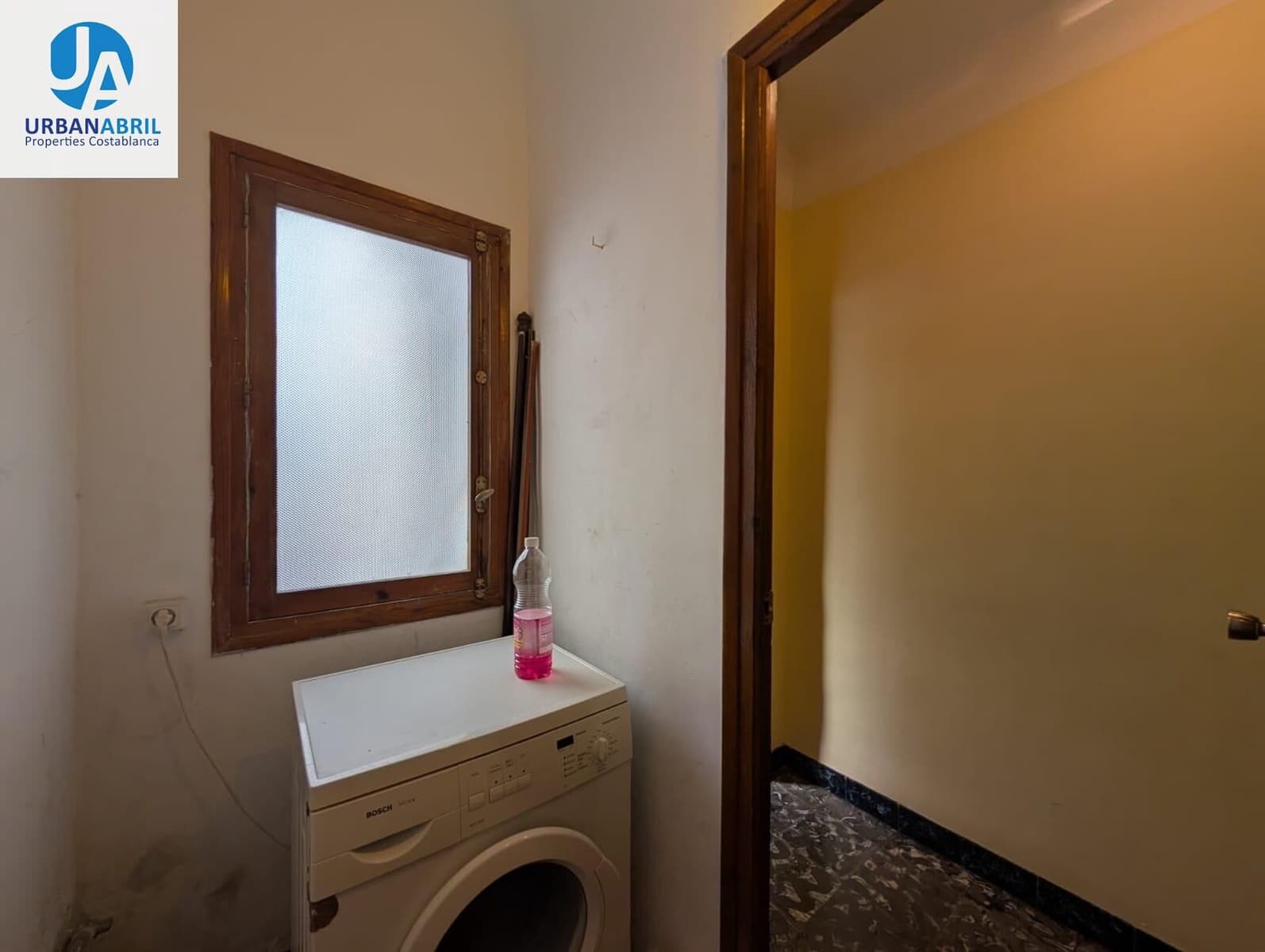 Piso de 4 habitaciones en Alicante / Alacant ciudad en venta - 174.000 € (Ref: 9861902)