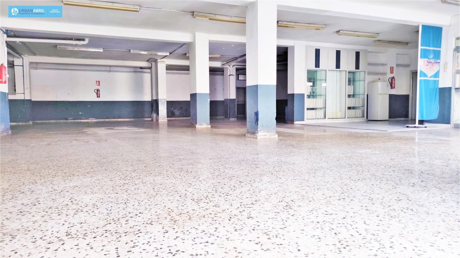 Kommersiell til salgs i Alicante by - € 310 000 (Ref: 9878899)