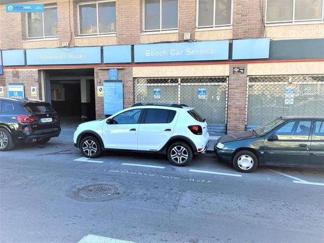 Kommersiell til salgs i Alicante by - € 310 000 (Ref: 9878899)