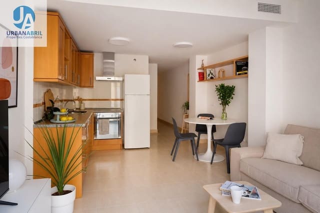 2 soveværelse Lejlighed til leje i Alicante by med garage - € 1.200 (Ref: 9890417)