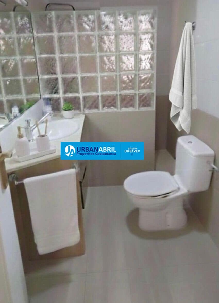 2 bedroom Flat for sale in Playa de San Juan - € 492,000 (Ref: 9911099)
