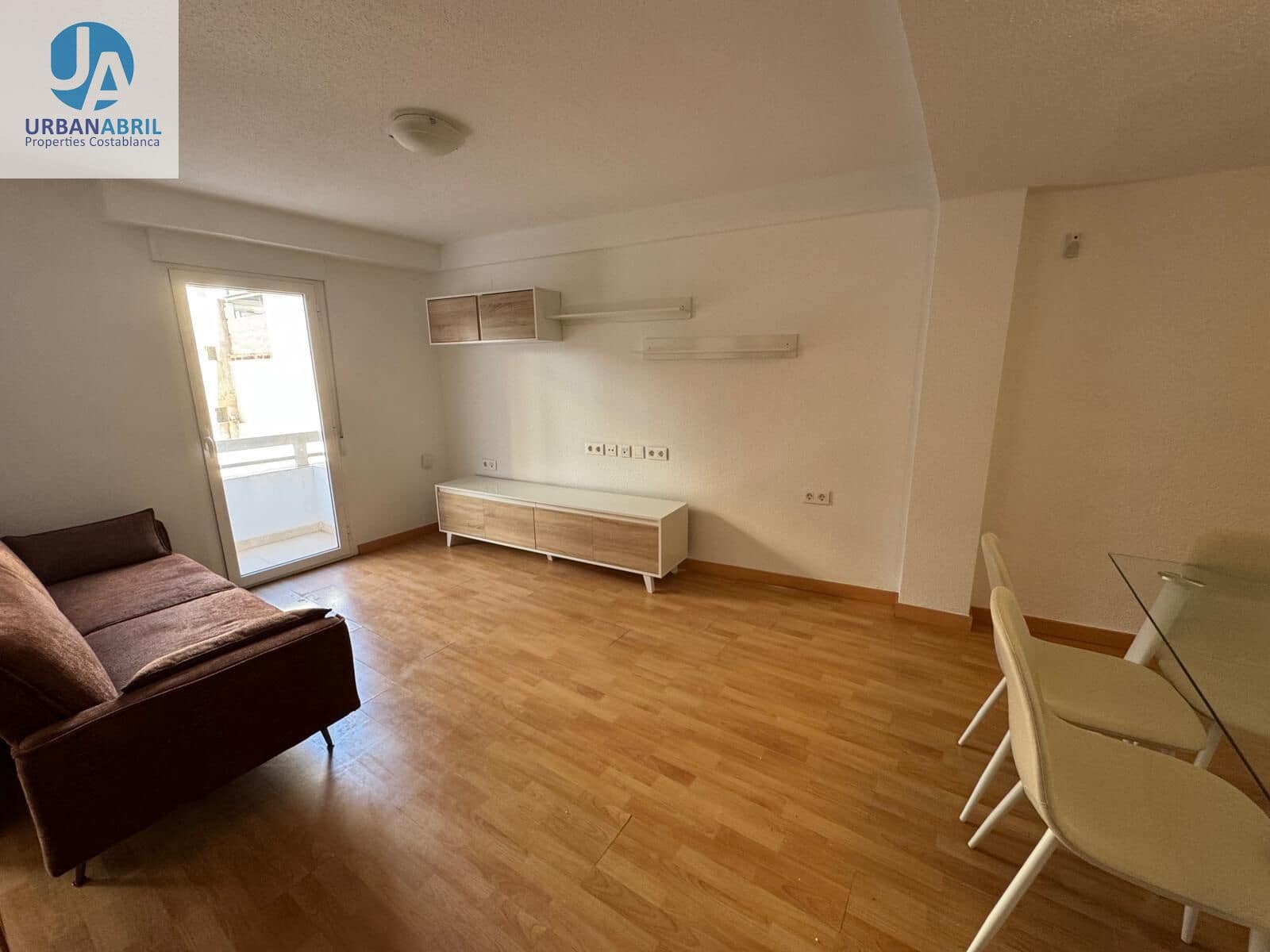 3 Zimmer Wohnung zu verkaufen in Alicante / Alacant Stadt - 180.000 € (Ref: 9952667)