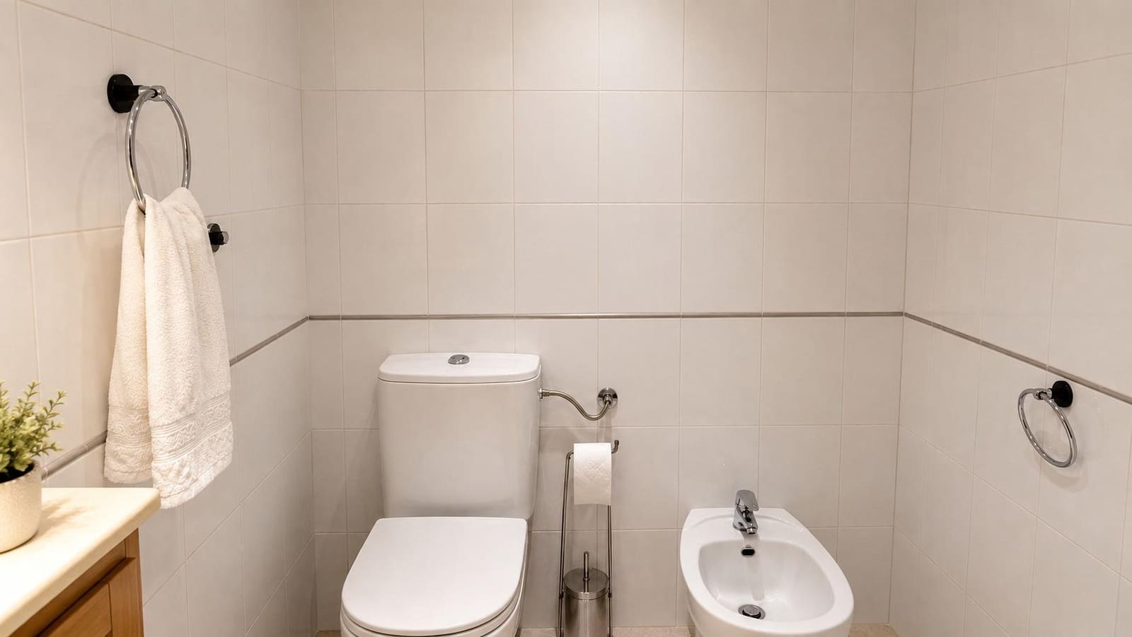 3 bedroom Flat for sale in Alicante / Alacant city with garage - € 680,000 (Ref: 9958014)