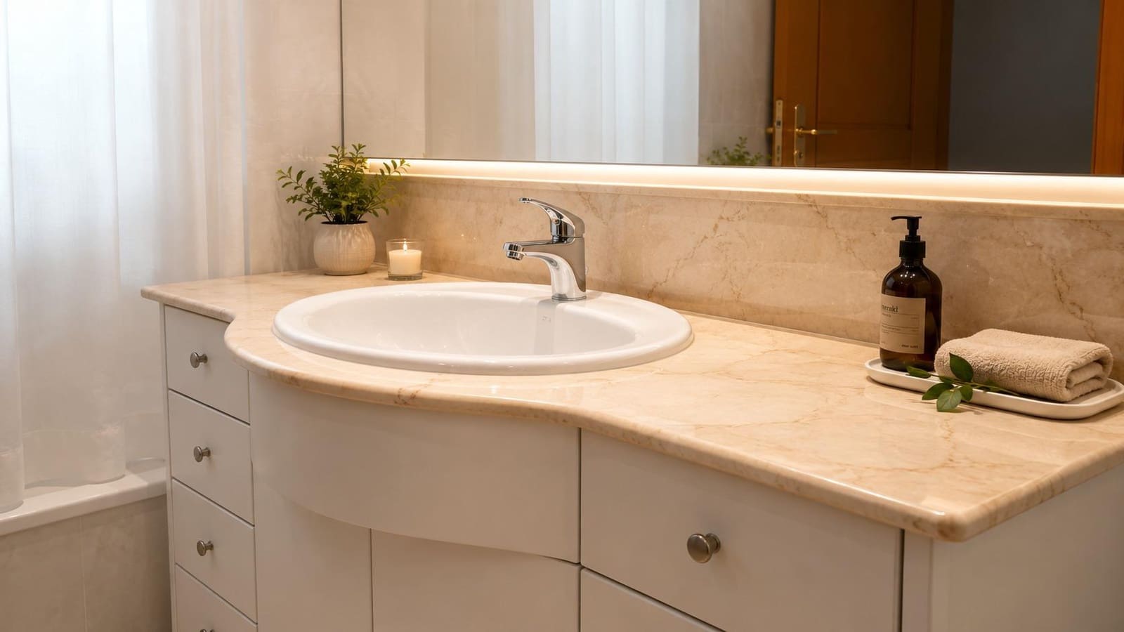3 bedroom Flat for sale in Alicante / Alacant city with garage - € 680,000 (Ref: 9958014)