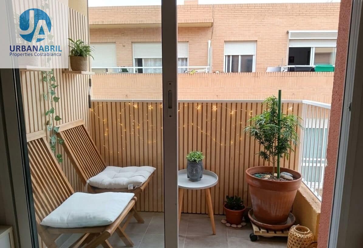 3 slaapkamer Flat te koop in Alicante stad - € 174.900 (Ref: 9973352)