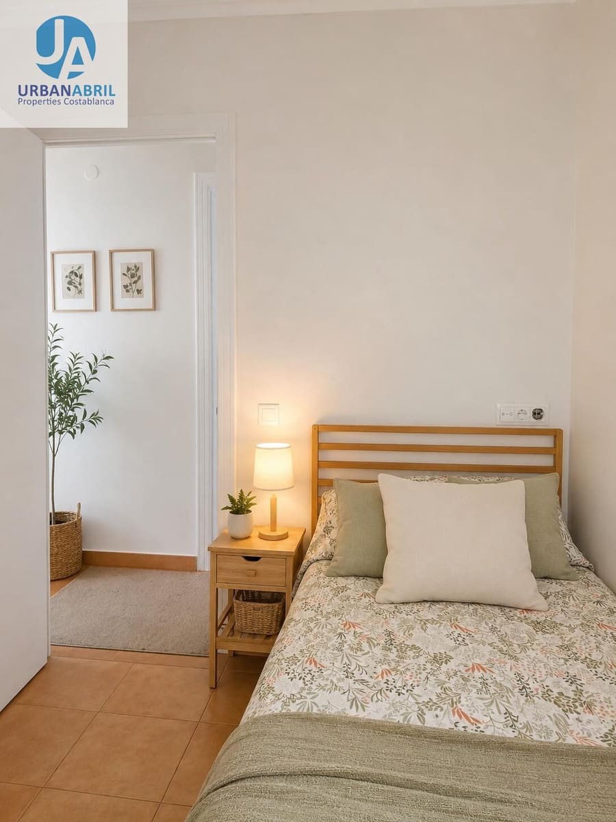 3 makuuhuone Asunto myytävänä paikassa Alicante kaupunki - 174 900 € (Ref: 9973352)