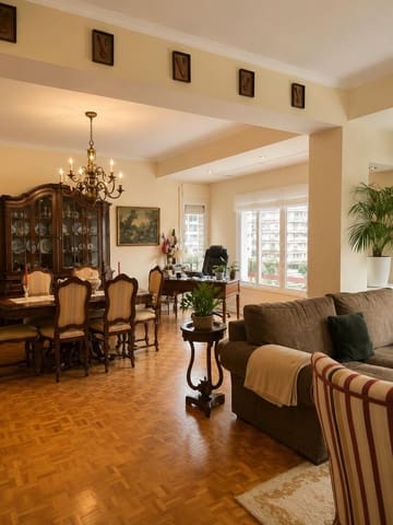 4 soveværelse Lejlighed til salg i Alicante by - € 890.000 (Ref: 9975472)