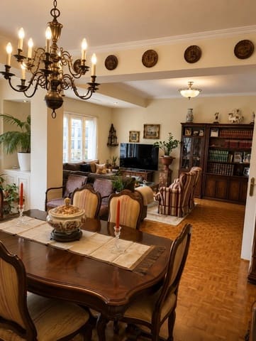 4 soveværelse Lejlighed til salg i Alicante by - € 890.000 (Ref: 9975472)