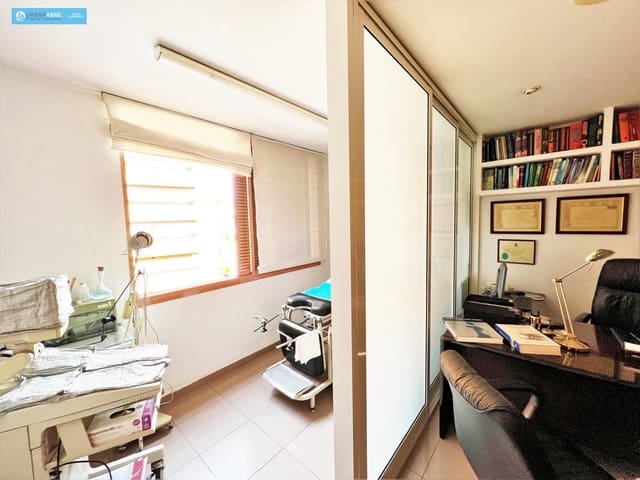 3 slaapkamer Kantoor te koop in Alicante stad - € 430.000 (Ref: 9999645)