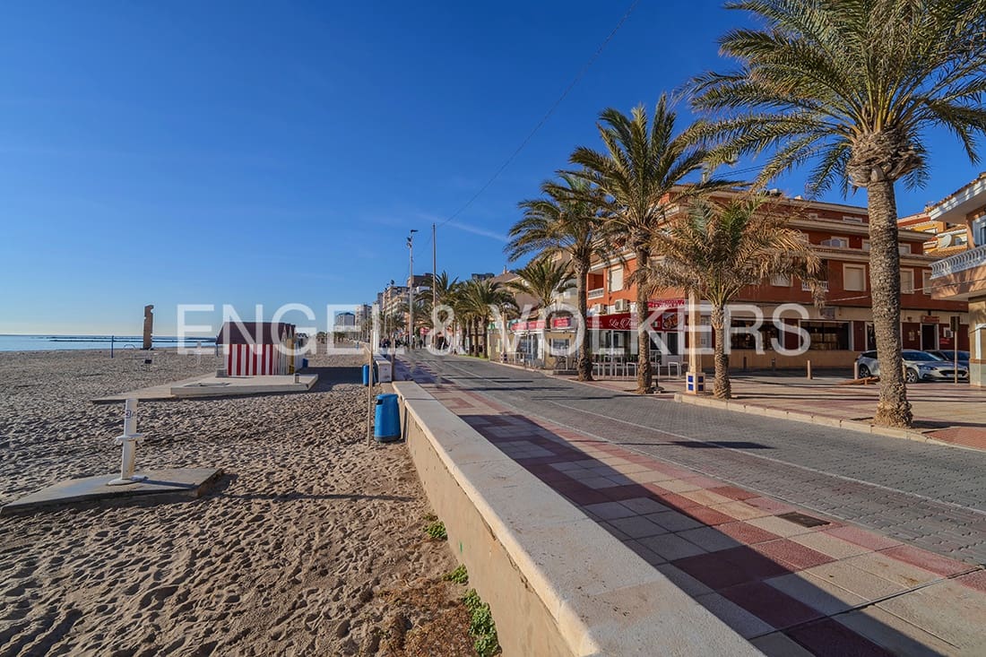3 soverom Leilighet til salgs i El Campello med garasje - € 490 000 (Ref: 10000513)
