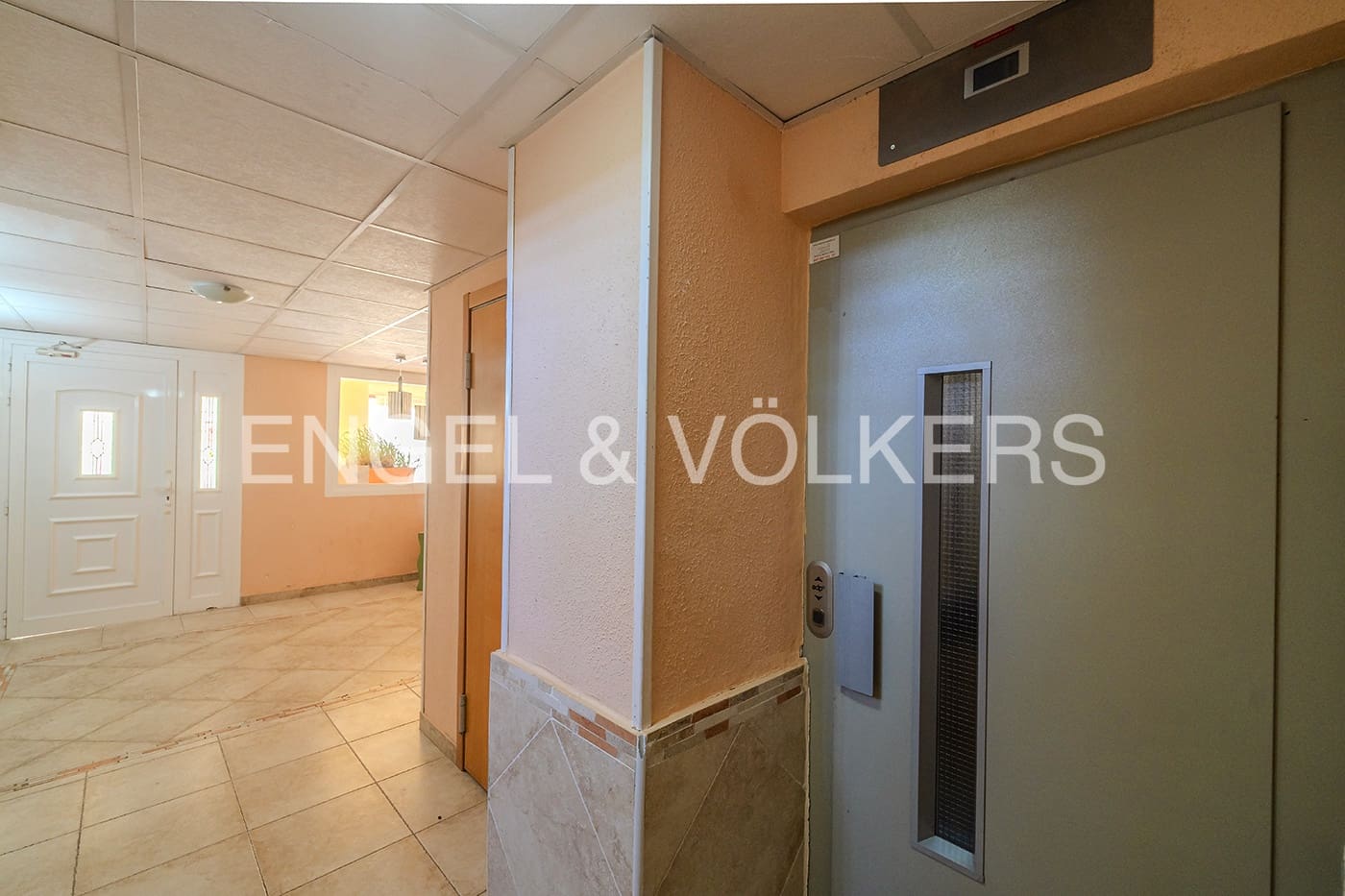 3 soverom Leilighet til salgs i El Campello med garasje - € 490 000 (Ref: 10000513)