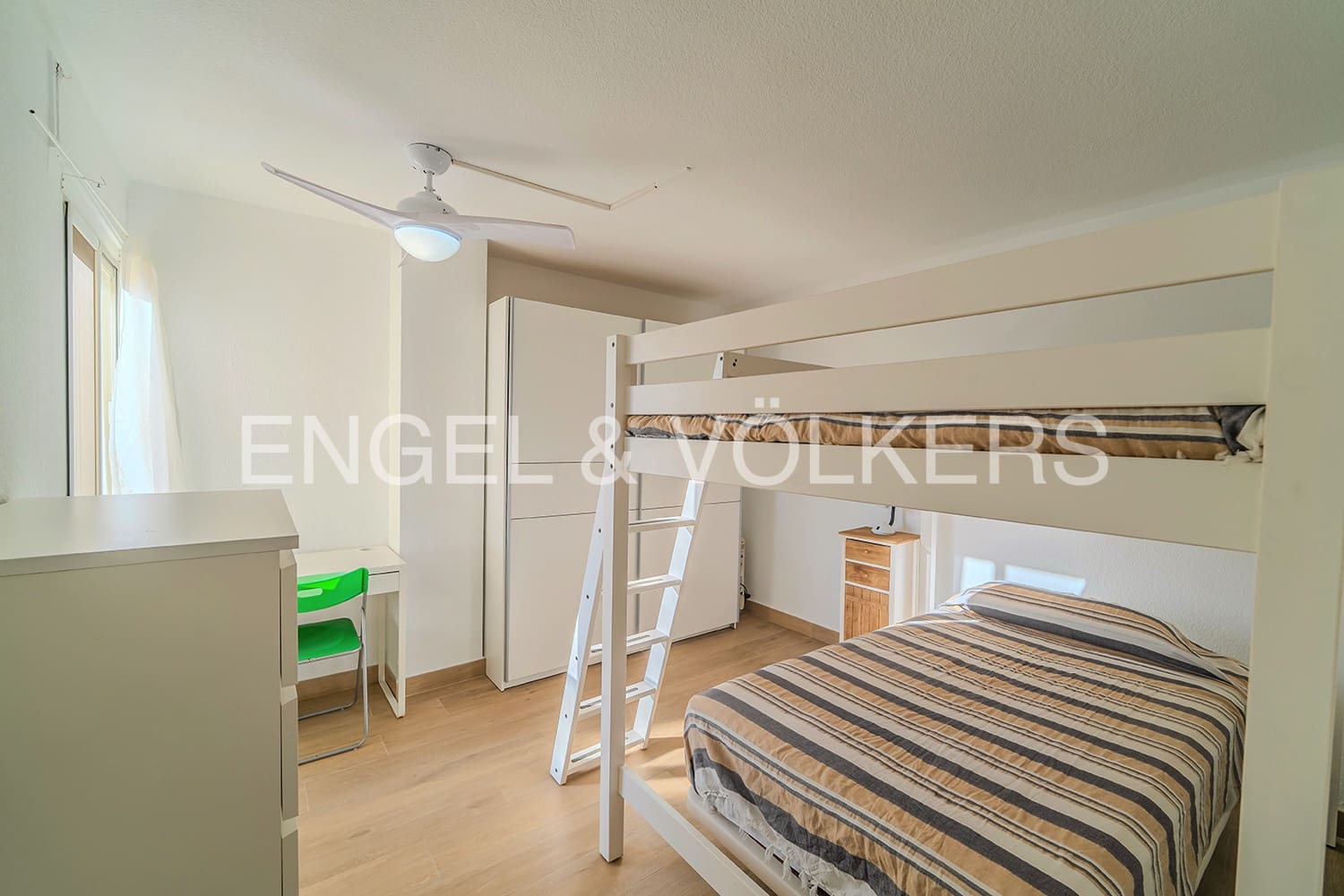 3 soverom Leilighet til salgs i El Campello med garasje - € 490 000 (Ref: 10000513)