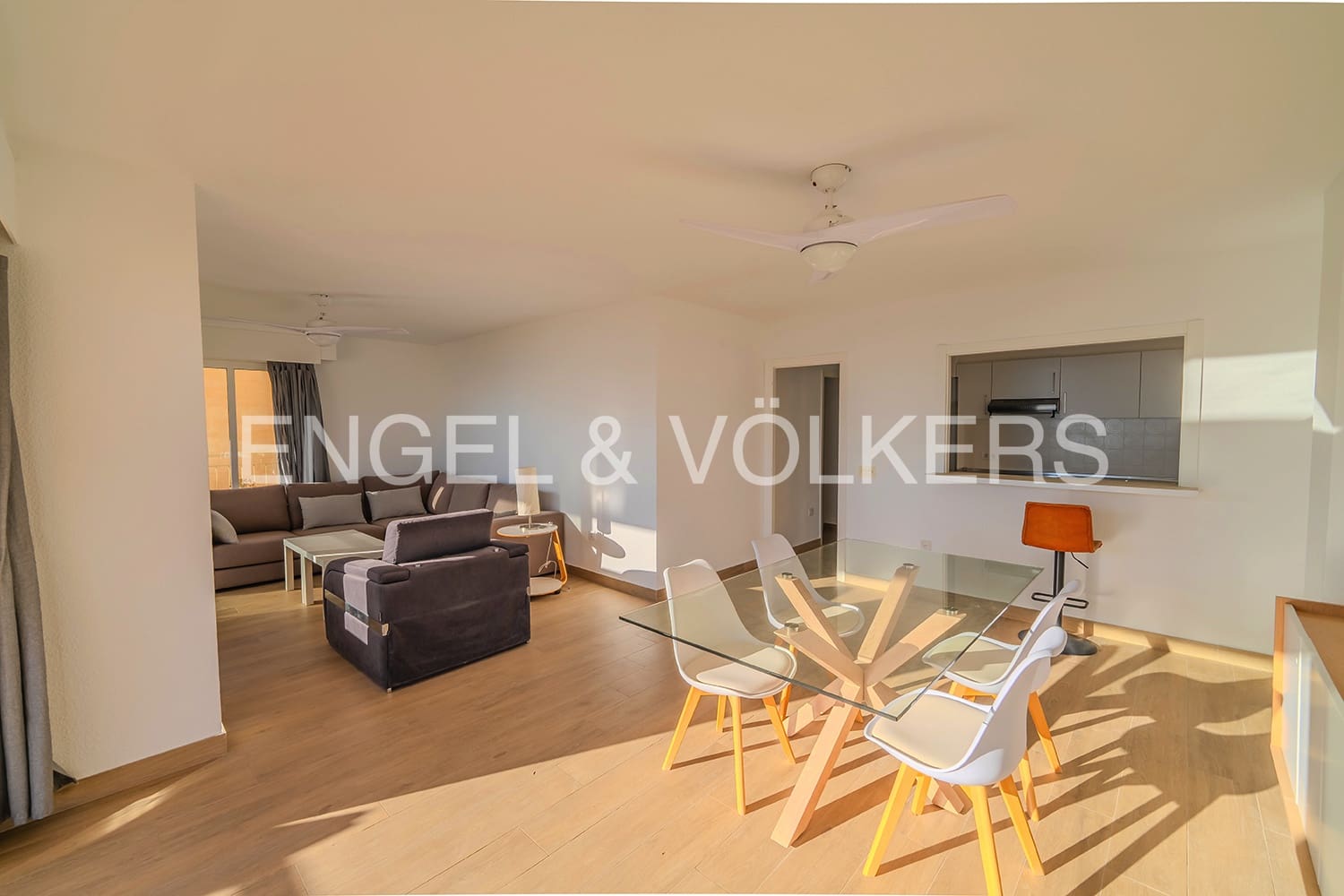 3 soverom Leilighet til salgs i El Campello med garasje - € 490 000 (Ref: 10000513)