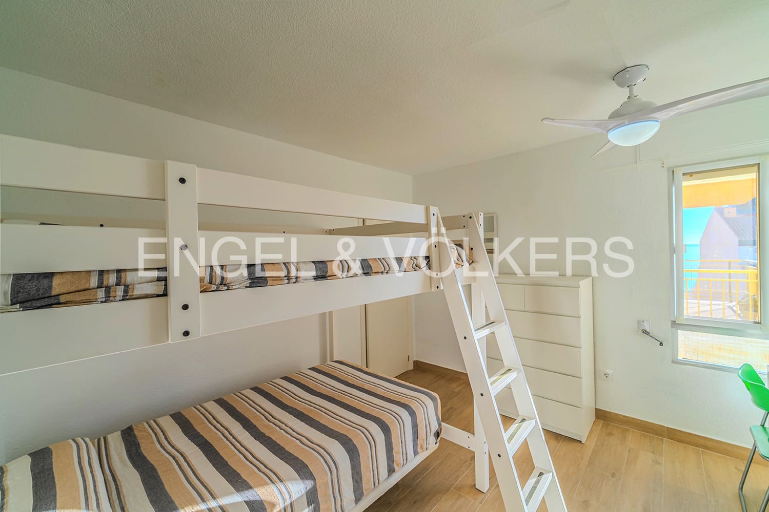 3 soverom Leilighet til salgs i El Campello med garasje - € 490 000 (Ref: 10000513)