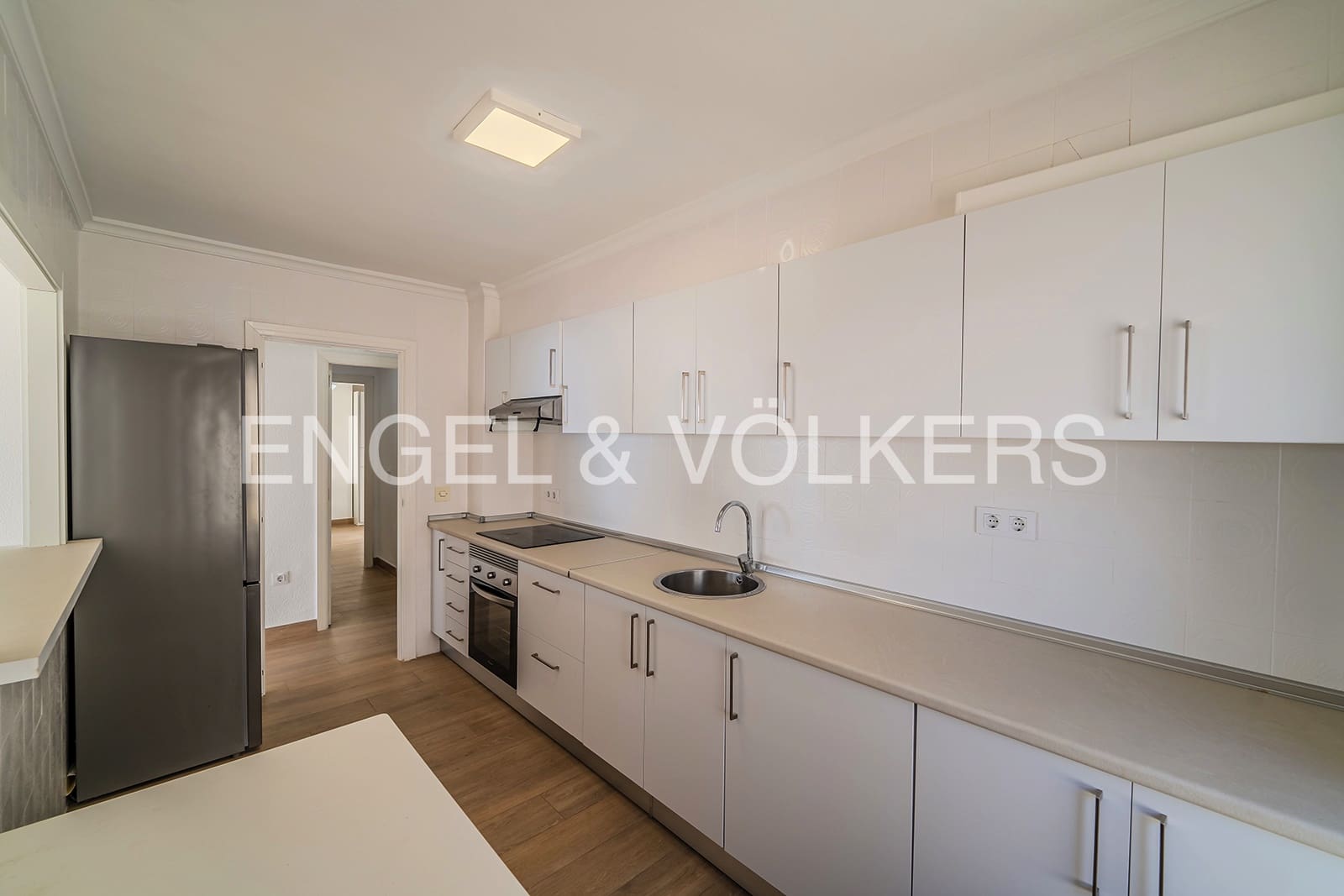 3 soverom Leilighet til salgs i El Campello med garasje - € 490 000 (Ref: 10000513)