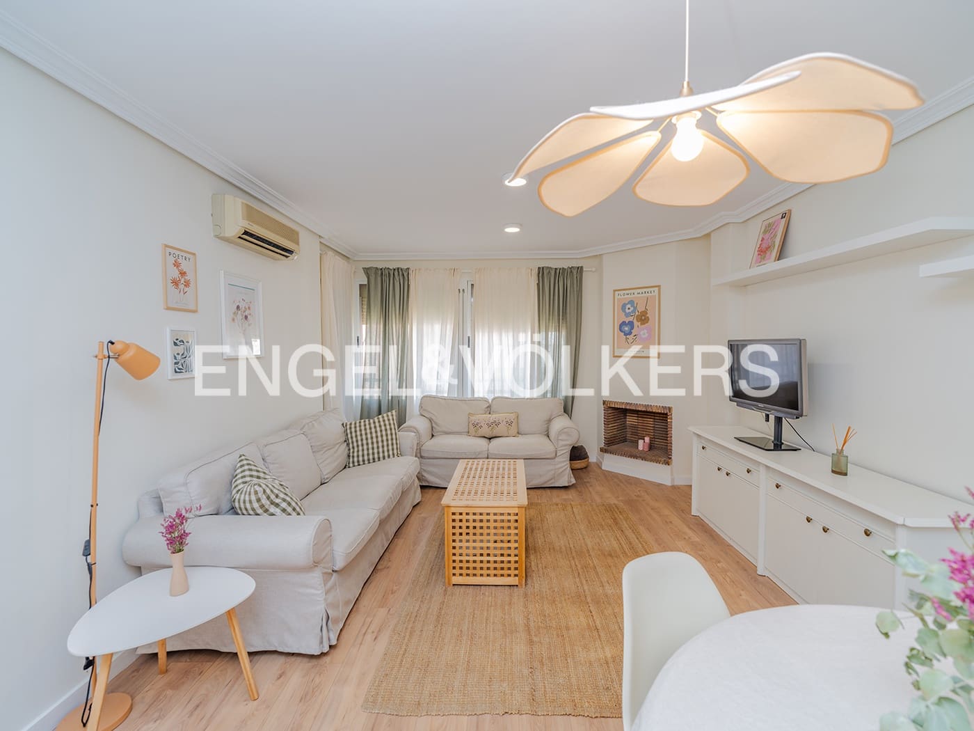 4 slaapkamer Appartement te koop in Alicante stad - € 369.000 (Ref: 10000870)