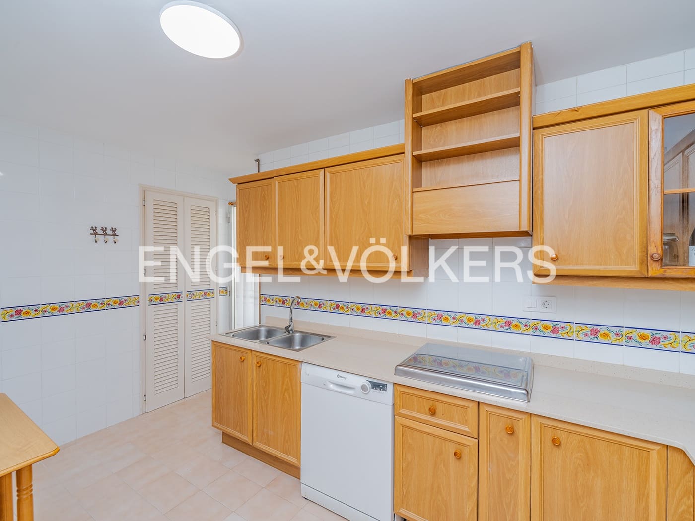 4 slaapkamer Appartement te koop in Alicante stad - € 369.000 (Ref: 10000870)