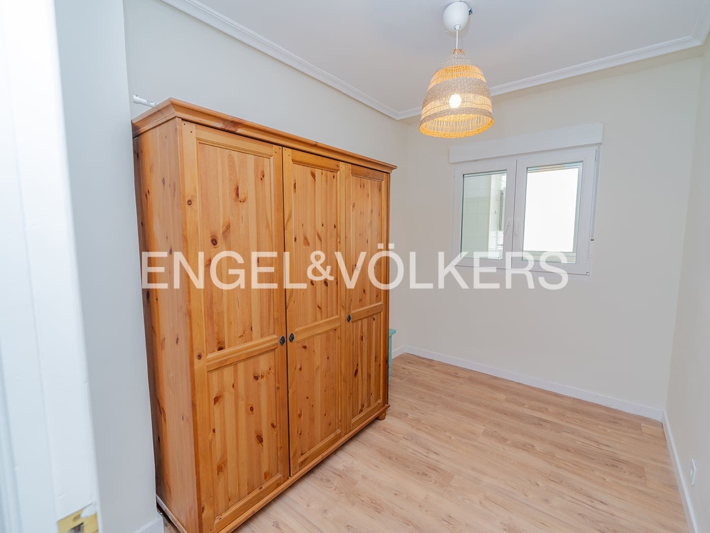 4 slaapkamer Appartement te koop in Alicante stad - € 369.000 (Ref: 10000870)