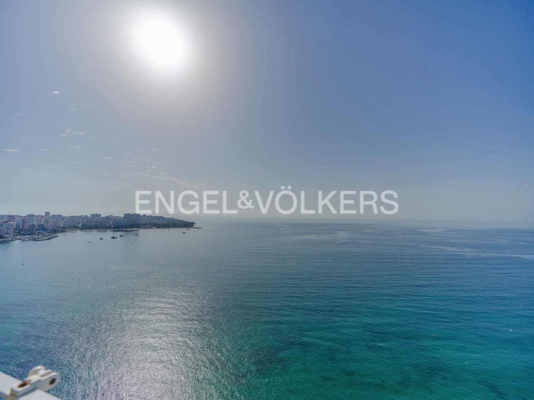 3 soverom Strandleiligheter til salgs i Alicante by med garasje - € 805 000 (Ref: 10016808)
