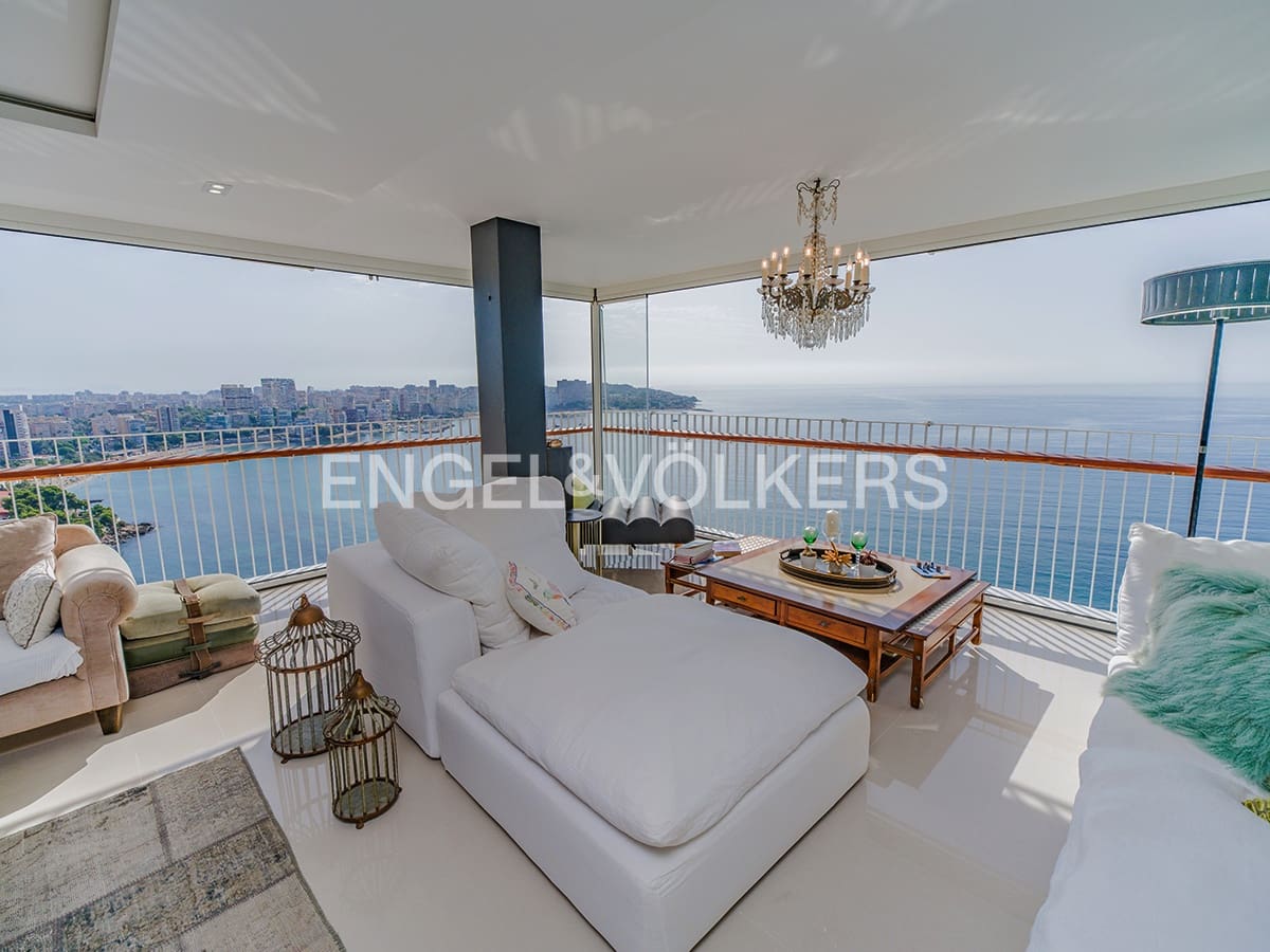 3 soverom Strandleiligheter til salgs i Alicante by med garasje - € 805 000 (Ref: 10016808)